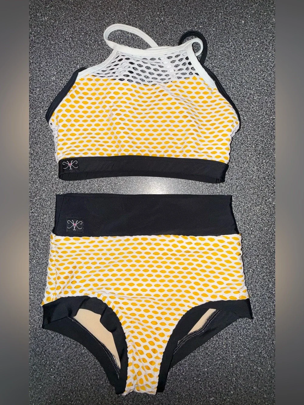 Kandi Kouture Dance 2 Piece Set Yellow/White/Black Size Child X-Large (10/12)